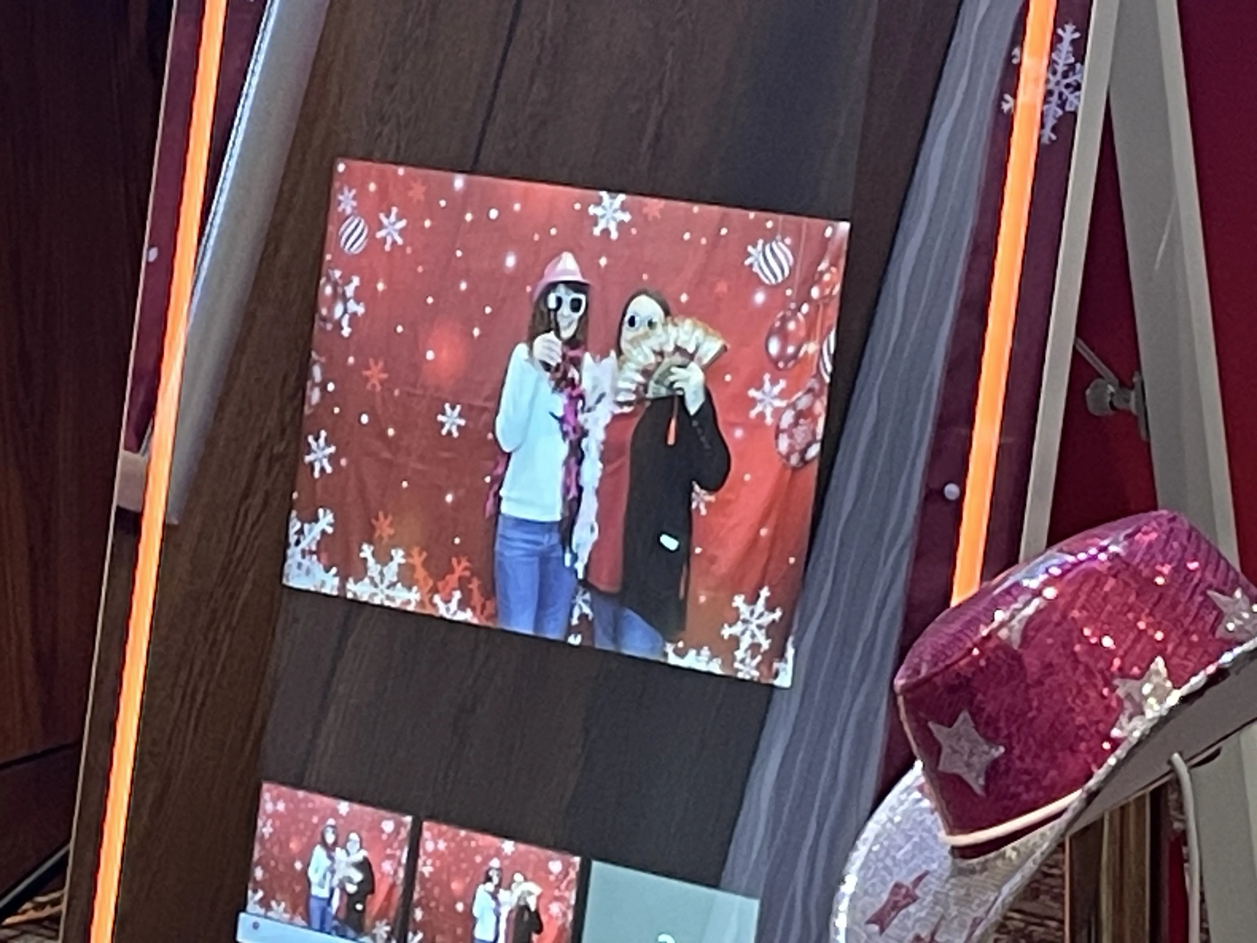 Southern Tier NY Mirror Me booth rental setup - Wedding Photo Booth