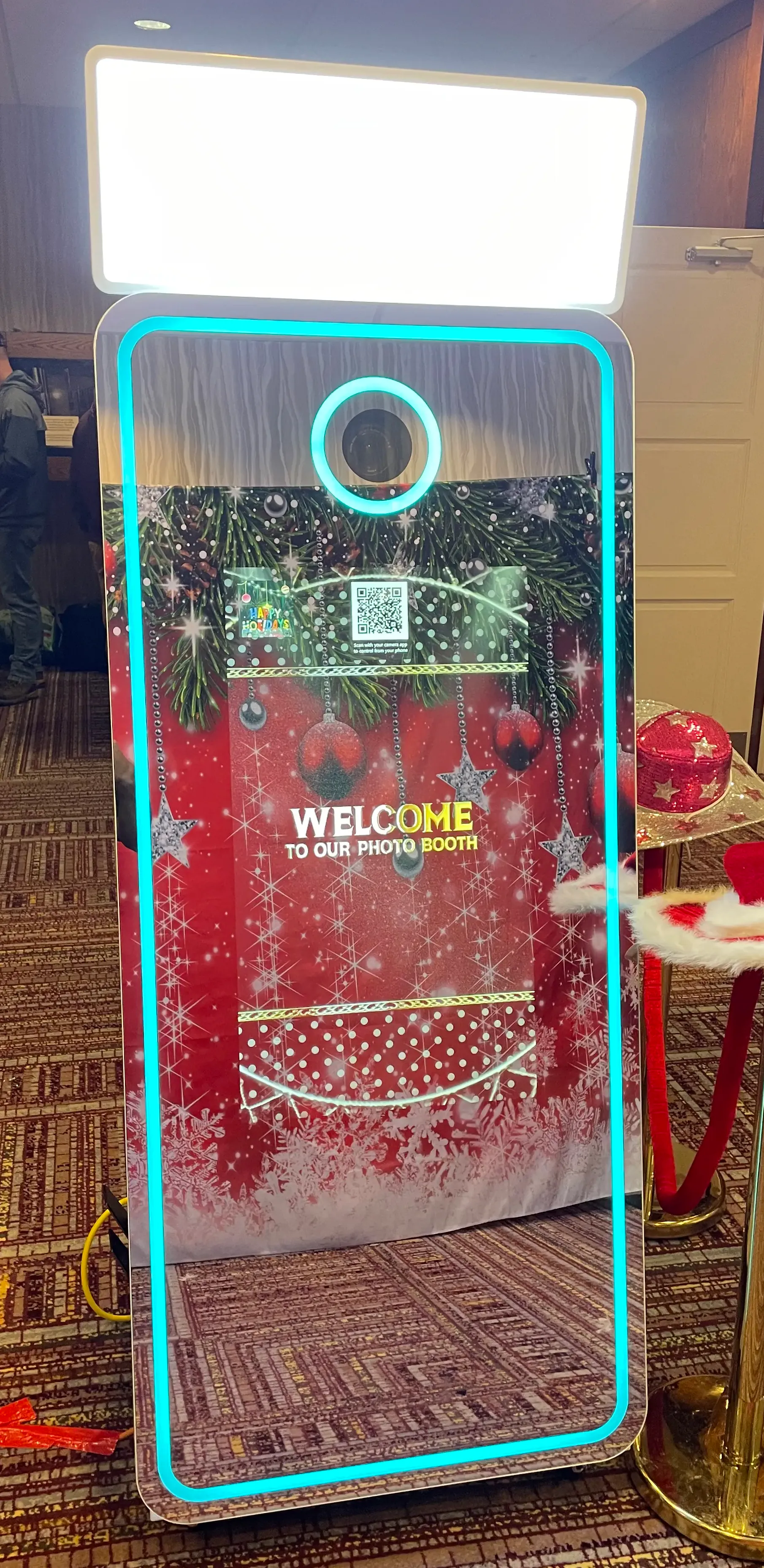 Mirror Photo Booth Rental Binghamton: Mirror Me booth experience